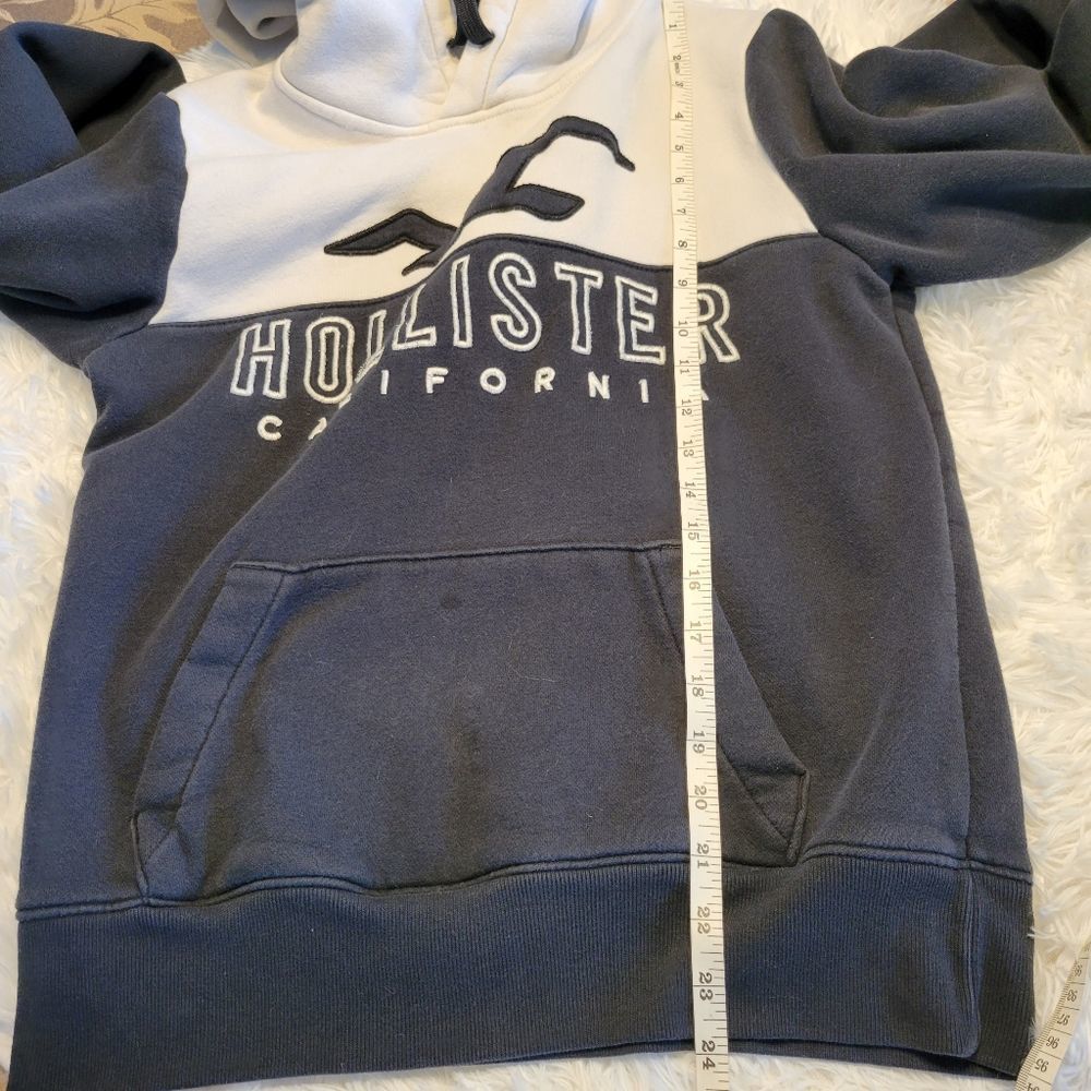 Hollister navy and white hoodie - Picture 6 of 7